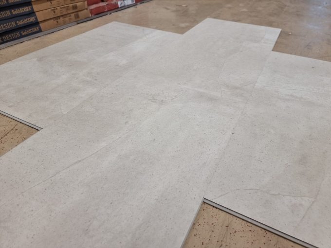 1631103361547498783066474213992