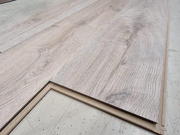 16426807598091363022011271346069