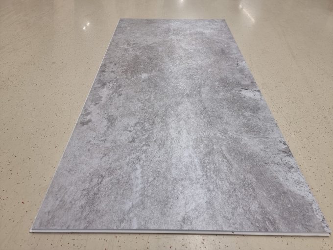 16445035276763642724949997480318